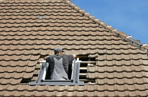 Pose de velux à Saint-Christoly-de-Blaye